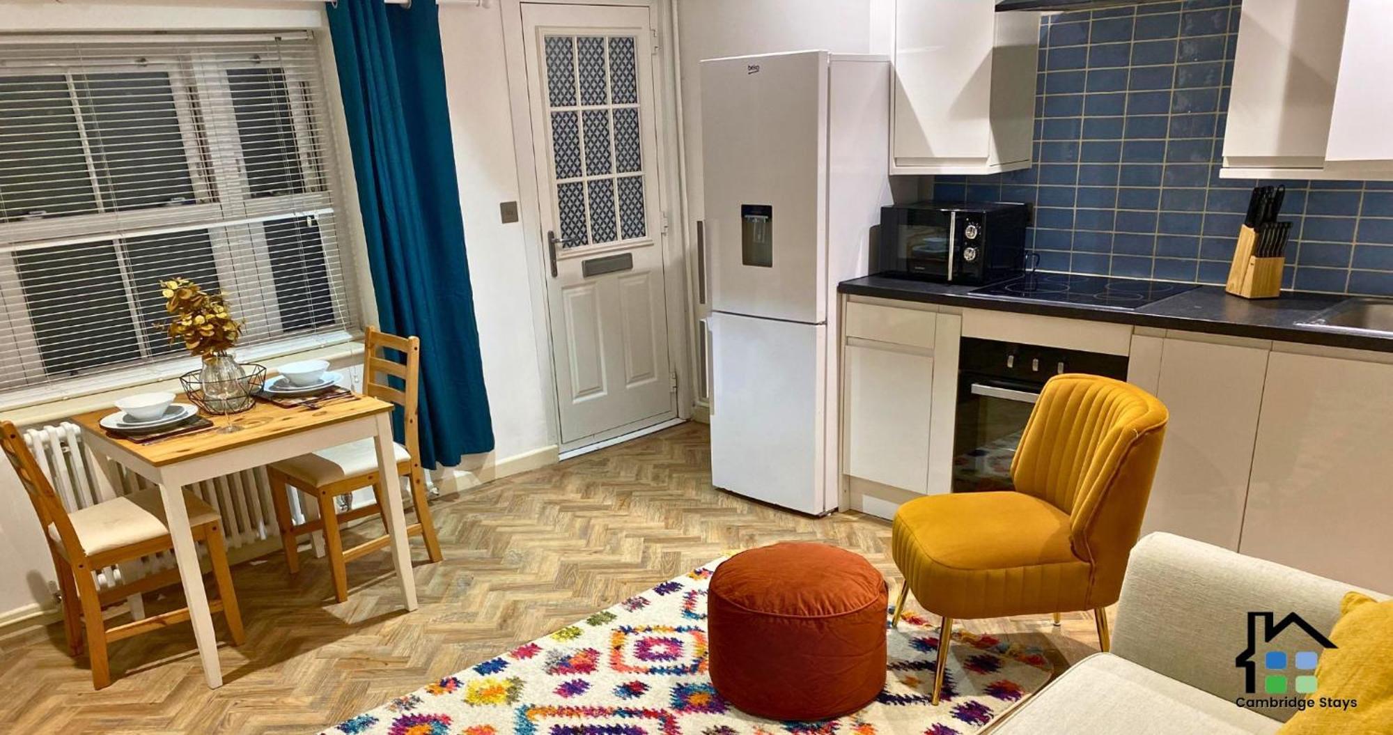 Stunning 1Br - Super Central- Peaceful Area - Lower Ground Apartment Cambridge  Buitenkant foto